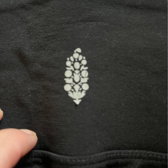 Fp movement high rise self hem mesh sculpt legging size medium - Picture 4 of 10